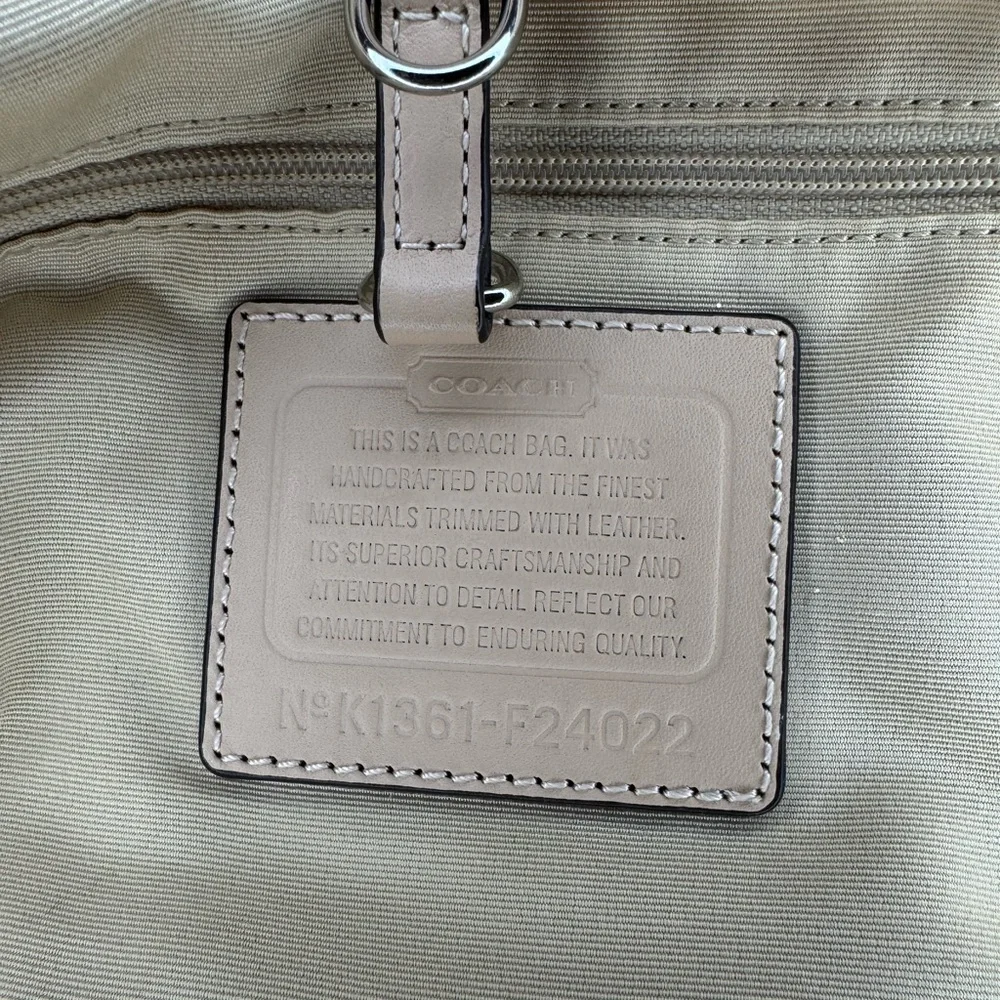 Coach Zebra Stripe Canvas Shoulder Tote w/ Double Hang Tags Beige Leather Trim - Picture 4 of 14